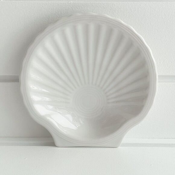 Fiesta Homer Laughlin Shell Plate Set Turquoise, White, and Lapis - Picture 3 of 14